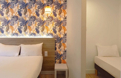 La Seyne-sur-Mer Hotel | Eco-Friendly Getaway at KYRIAD DIRECT Toulon Ouest