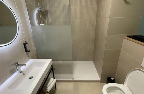 Limoges Hotel | Eco-Friendly Relaxation at Kyriad Limoges - Ester