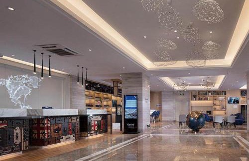 Huiyang Hotel | Discover Kyriad Marvelous Hotel: Family-Friendly Retreat