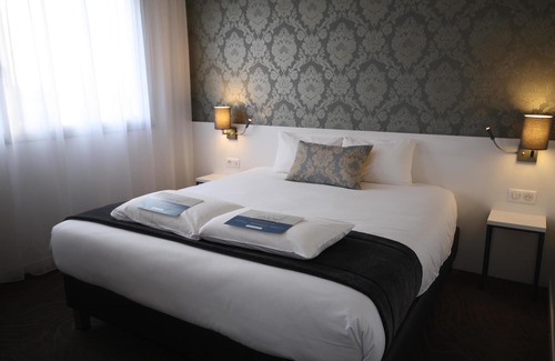 Saint-Pierre-des-Corps Hotel | Comfortable Stay at Kyriad Tours - Family-Friendly Amenities