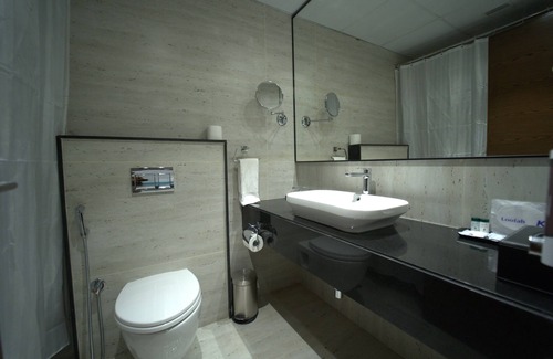 Guntur Hotel | Discover Kyriad Vajram Guntur: Family-Friendly Retreat