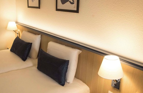 Villefranche-sur-Saone Hotel | Cozy Kyriad Villefranche Sur Saone with Spa & Breakfast