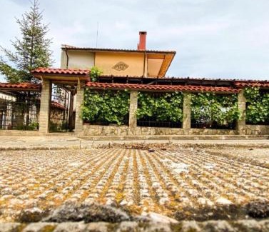 Tsarevo House | Discover Kyshta za Gosti Raya: Cozy, Pet-Friendly Stay