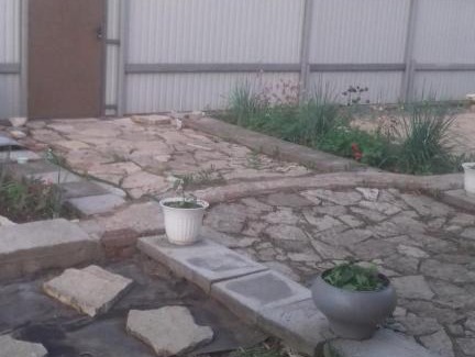 Kazan House | Charming Kyzyl-Armeyskaya Guest House with Pool & Hot Tub