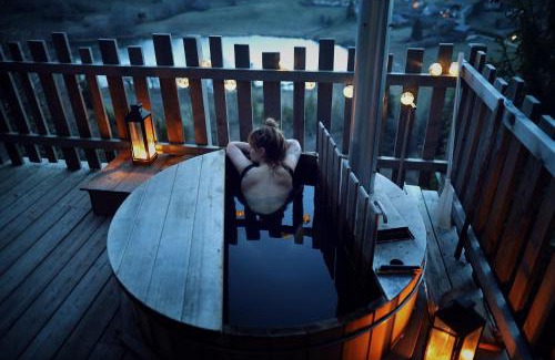 La Thuile Hotel | Experience Nature at Là-Haut Cabanes Perchées Hotel