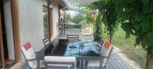 Les Mages House | Discover Lâche prise: Top-Rated Pet & Child-Friendly Retreat