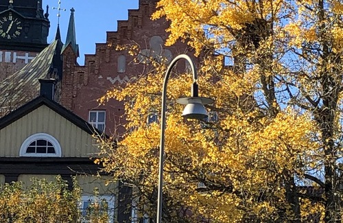Stallarholmen Apartment | Lägenhet i Rosa Villan Anno 1917 vid Mälaren i Sörmland