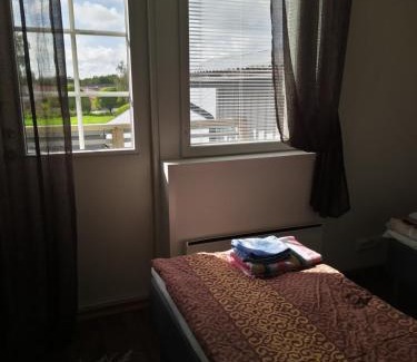Lapvaartti Apartment | Cozy Stay at Lägenhet Nybrovägen - Child Friendly Retreat