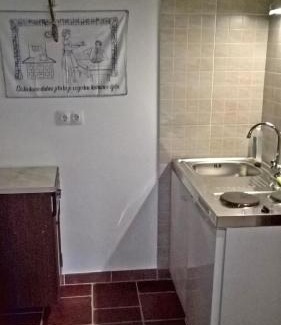 Sisak Apartment | Cozy Getaway for 2 and a Child in Central Croatia