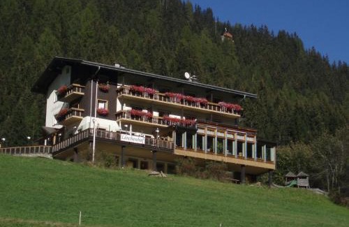 Sankt Jakob in Defereggen House | Pet-Friendly Retreat at Lärchenhof – Guest Rated 8.6/10