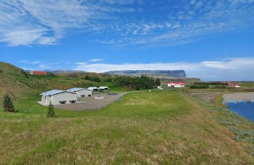Kalfafell House | Discover Lækjaborgir Guesthouse: Child-Friendly Retreat
