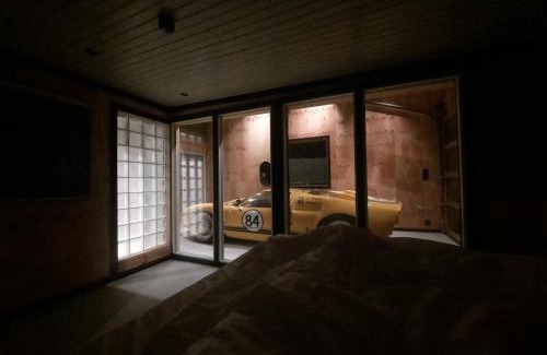 Laerdal Hotel | Cozy Lærdalsøren Motor Guesthouse with Oceanfront Views