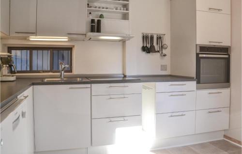 Grærup Strand House | Comfortable Getaway at Lrken: Family & Pet Friendly Stay