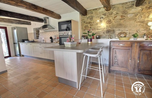 Plumeliau House | Explore Léontine: Family-Friendly Stay in Plumeliau
