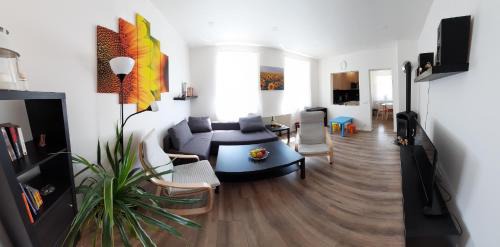 Lisny House | Discover Líšný 105: New Home by Jizera River & Trails