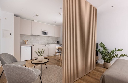 Ciudad Real Apartment | Discover Líbere Ciudad Real: Pet-Friendly & Spa Haven