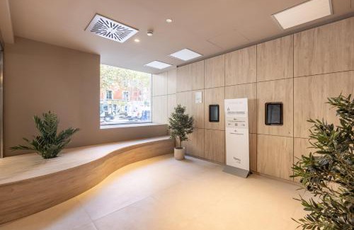 Chamberi Apartment | Elegant Líbere Madrid Chamberí: Pet-Friendly & Accessible Stay