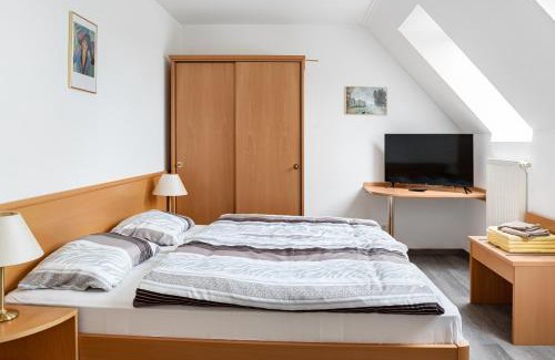 Unterluess House | Family-Friendly Löwen Pension with Great Guest Reviews