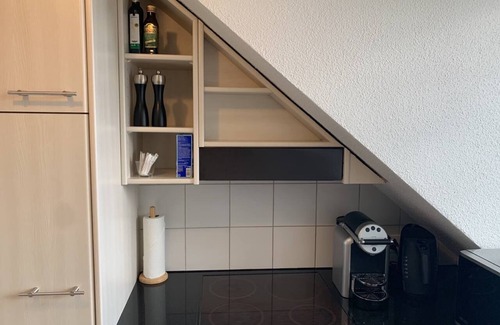 Old Town Apartment | Cozy Löwenplatz Apartment near Station with Top Amenities