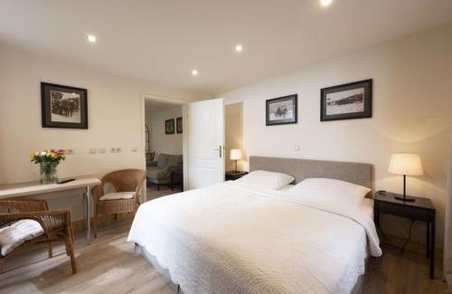 Luedersburg Apartment | Family-Friendly Stay at Lüdersburger Strasse 15e