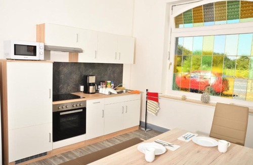 Ennigerloh Hotel | Discover Lüggerts: Cozy Stay with Kitchen Amenities