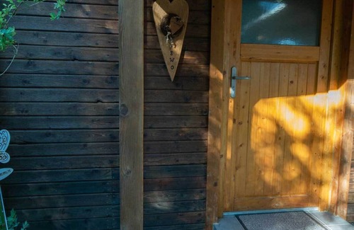 Soltau Apartment | Relaxation Awaits at Lüneburg Heath - Family-Friendly Retreat