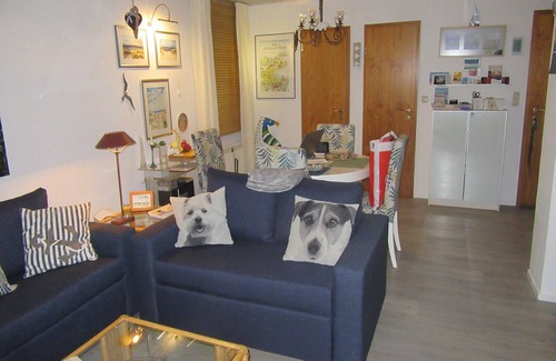 Lutt Kiepenbarg Apartment | Cozy Lütt Hüs - Oceanfront 2-Room Apartment with Terrace