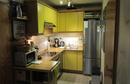 Lutt Kiepenbarg Apartment | Cozy Lütt Hüs - Oceanfront 2-Room Apartment with Terrace