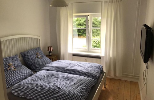 Blekendorf House | Relax at Lüttes Mühlenhus: Family & Pet-Friendly Retreat