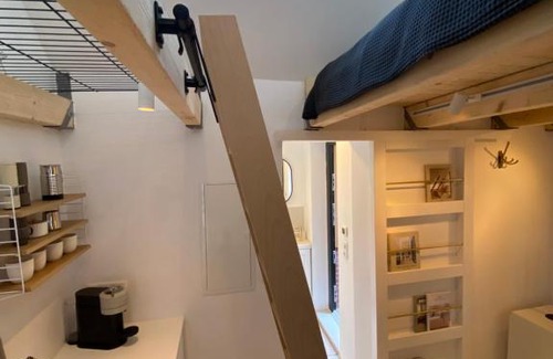 Emden House | Guest Rated 9.5: Discover Lüttje Huus Emden Today