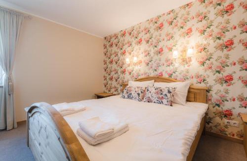 Lena House | Discover Lēnu pils: 10/10 Rated & Family-Friendly Retreat