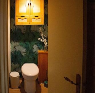 Plaisance-du-Touch Apartment | Discover Authentic Getaway with Veranda and BBQ Amenities