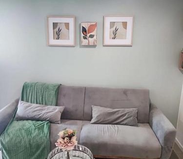 Le Mee-sur-Seine Apartment | Experience l'échappée verte: Spa & Family-Friendly Retreat