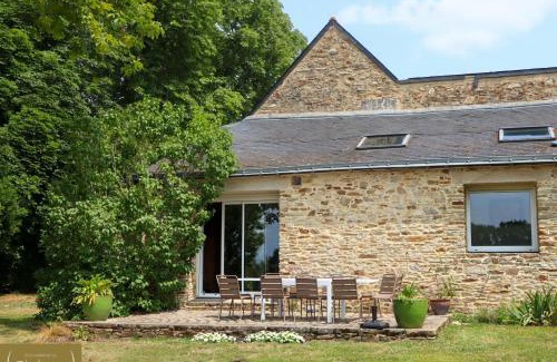 Heric House | Eco-Domain du Chalonge: Pool & Family-Friendly Retreat