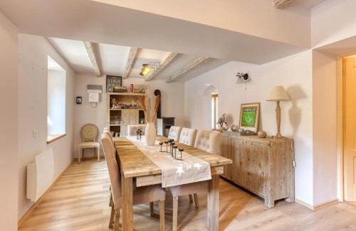 Miribel-les-Echelles House | L'écrin de Brévardière