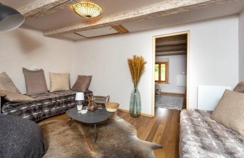 Miribel-les-Echelles House | L'écrin de Brévardière