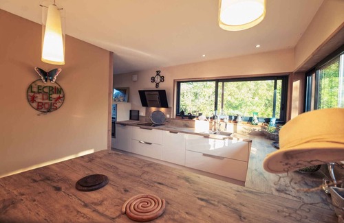 Cahuzac-sur-Vere Ski Chalet | Relaxing Getaway at L'Ecrin de Bois with Spa & Nature