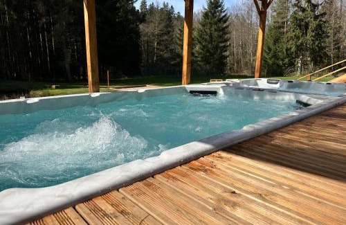 Jeanmenil Villa | L'écrin de la forêt