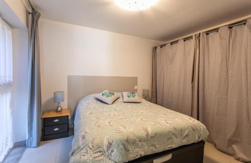 Embrun Apartment | Cozy L'écureuil - Family-Friendly Retreat in Embrun