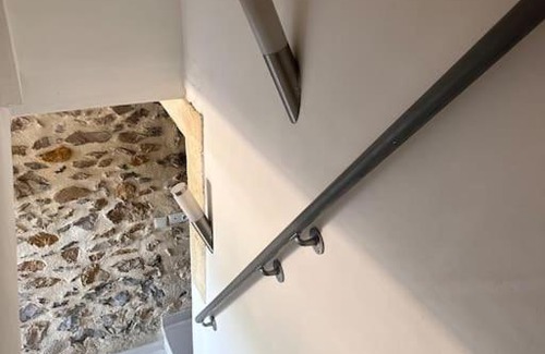 Fourques Apartment | Experience Elegance at L’élégance de la Pierre Hotel