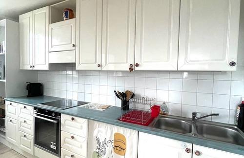 Besancon Apartment | Bright and Inviting L'étage Lumineux with Family Amenities