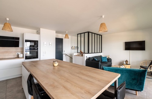 Pietrosella Apartment | Stagnola Escape: Oceanfront Apartment with Scenic Views