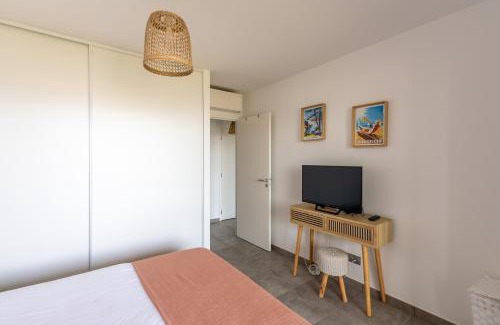 Pietrosella Apartment | Ocean View Bliss at L'étincelle de Stagnola - 4 Stars