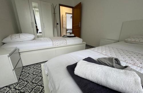 Dammarie Les Lys Apartment | Cozy Apartments in Dammarie-lè-Lys, France for Families