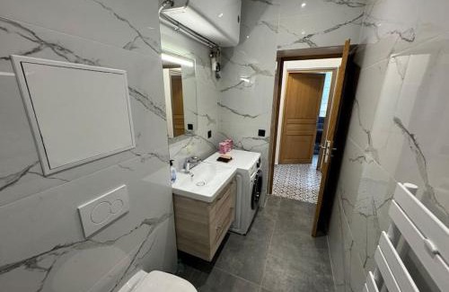 Dammarie Les Lys Apartment | Pet-Friendly Apartments in Dammarie-lè-Lys, France