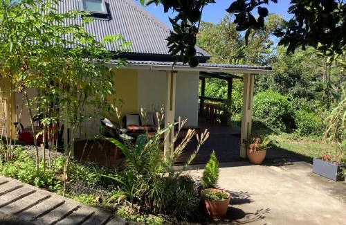 Cilaos House | Pet-Friendly L’îlet Songes with Oceanfront Views