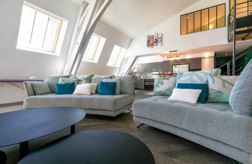 Centre Sud Apartment | L'ô Loft, appartement en duplex avec parking au cœur du centre historique