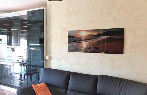 Zona LI La Storta House | L'abbraccio di una casa