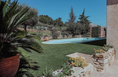 Connaux House | Relaxing Retreat at L'Abeliano with Pool near Uzès