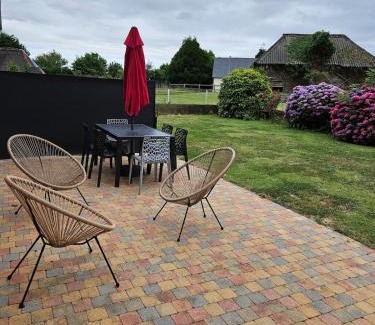 Saint-Riquier-es-Plains House | l'Abri-Côtier